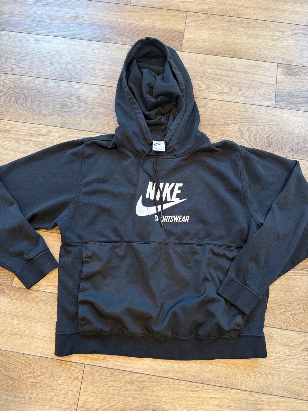 Nike Black & White Sportswear Pullover Hoodie - size large
